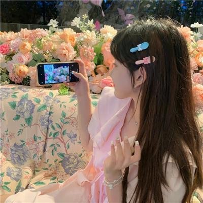 黑色疤痕的蓝调